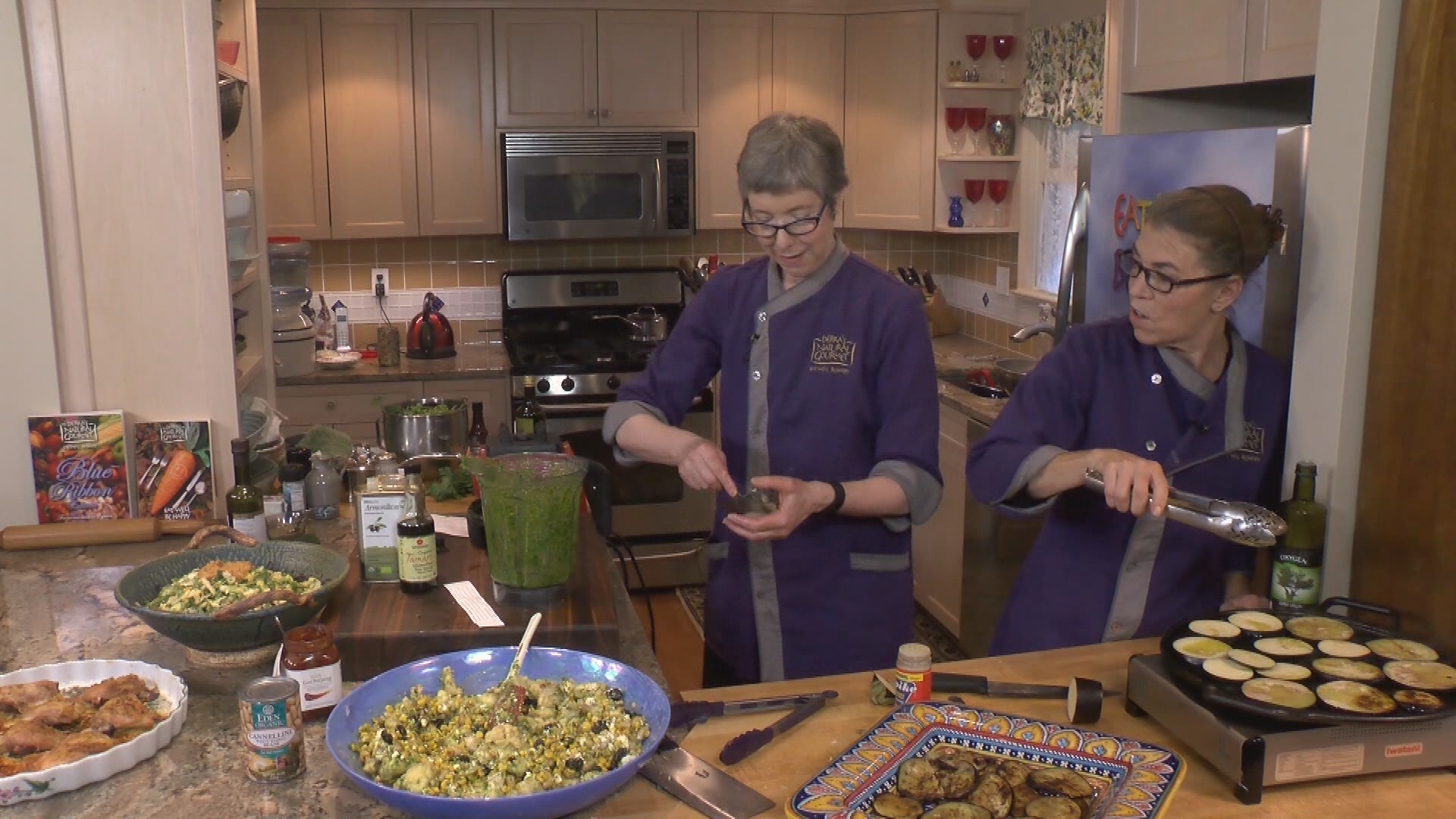 Eat Well Be Happy 335- Rice Noodles with Peanut Sauce & Crunchy Veggies, Cauliflower Salad with Basil Pesto